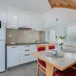 Stunning In Apartment *